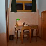 Anna Apartment *
